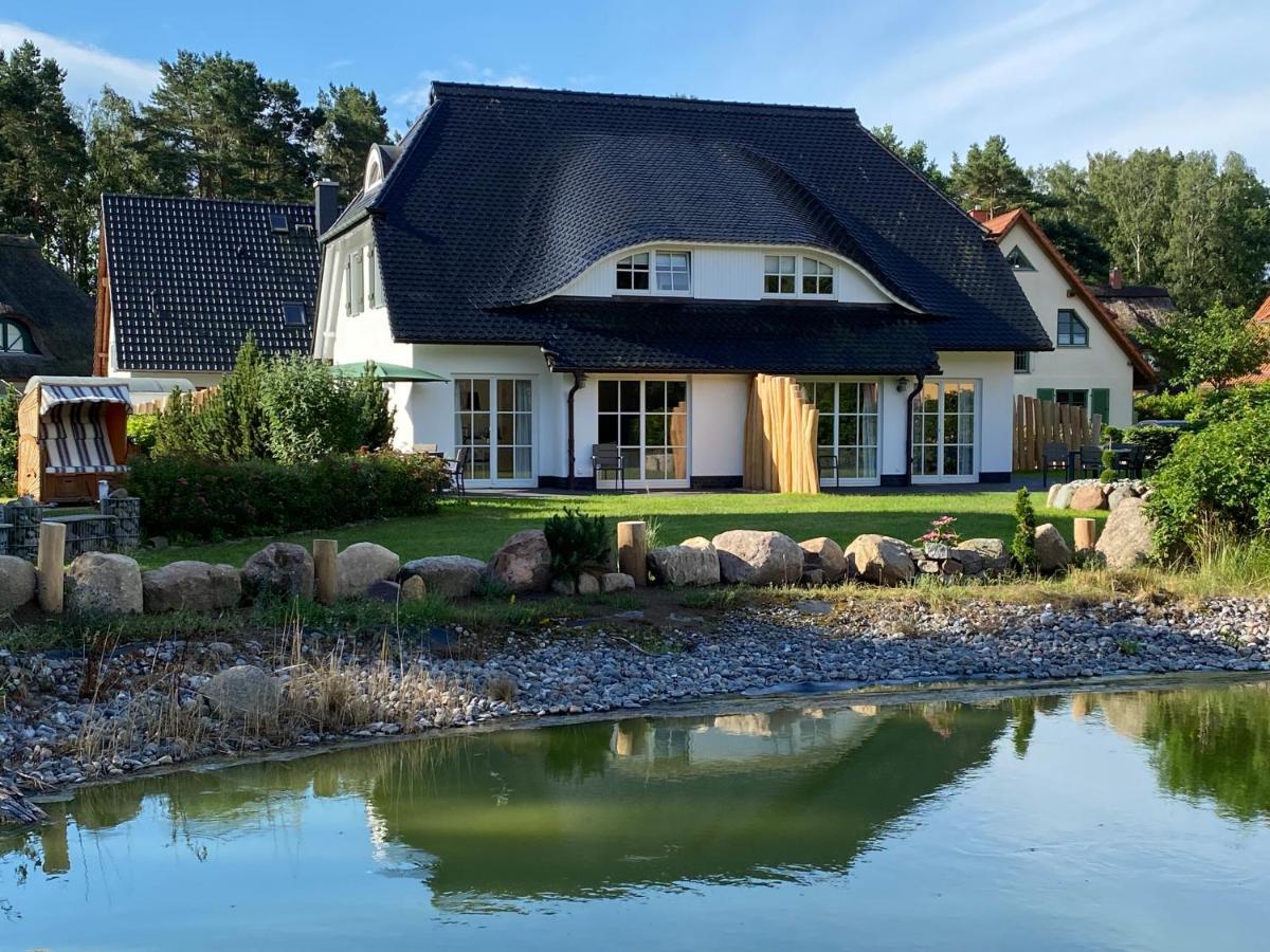Ferien-Im-Duenenhaus Lasse Glowe Esterno foto