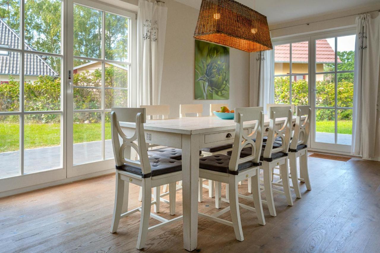 Ferien-Im-Duenenhaus Lasse Glowe Esterno foto